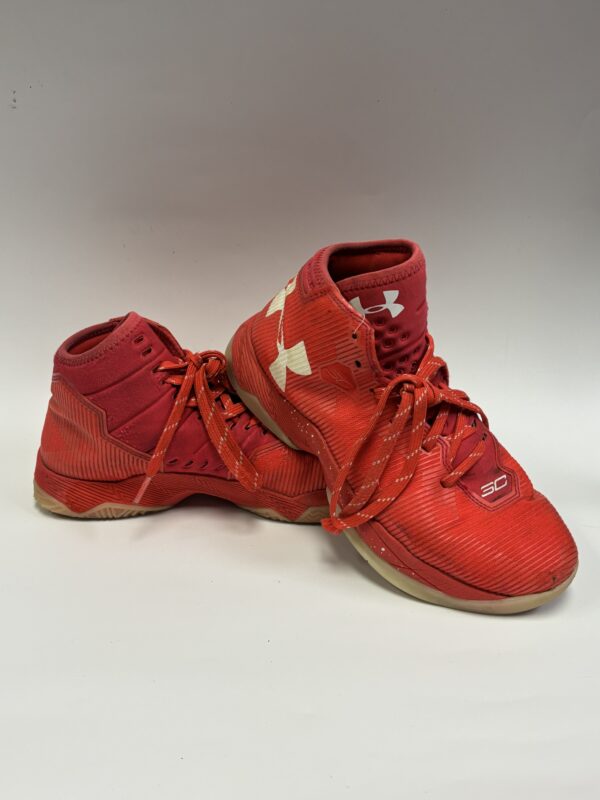 Under Armor Curry 2.5 Red Size 5.5