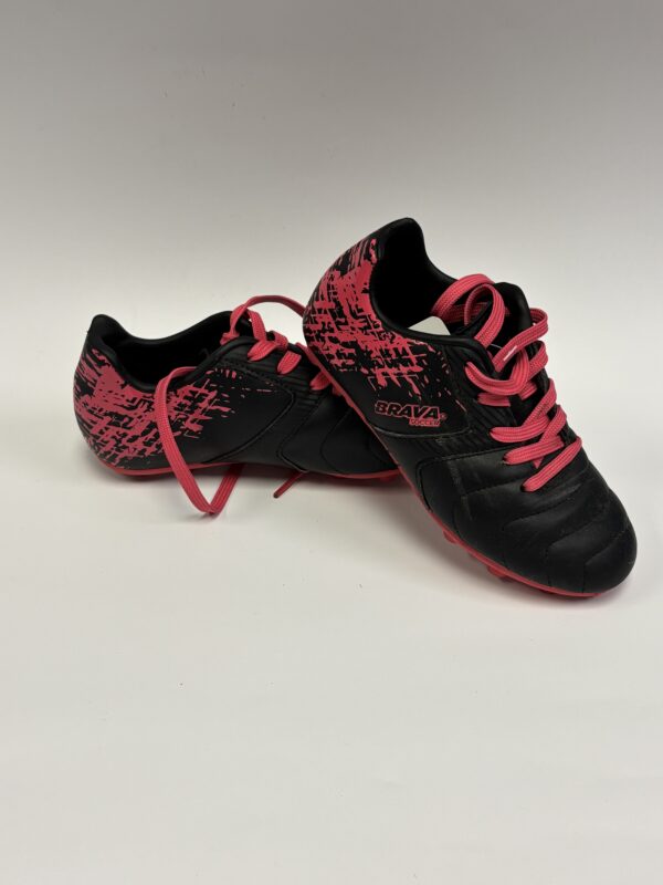 Brava Soccer Cleats Girls 12D