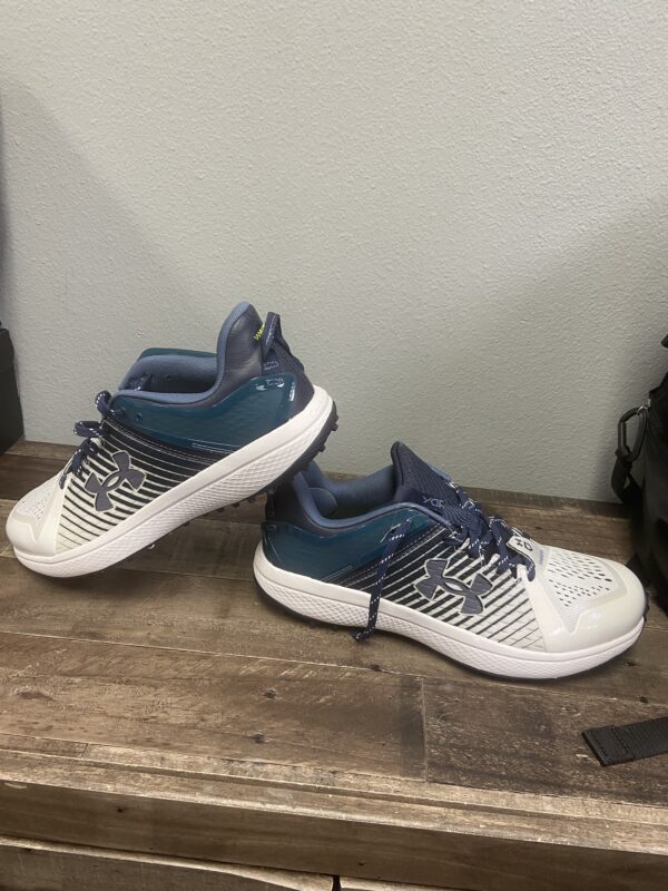 UA Yard Turfs 11M