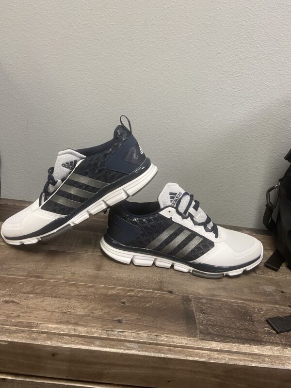 10.5 Adidas Speed Trainer Turf baseball