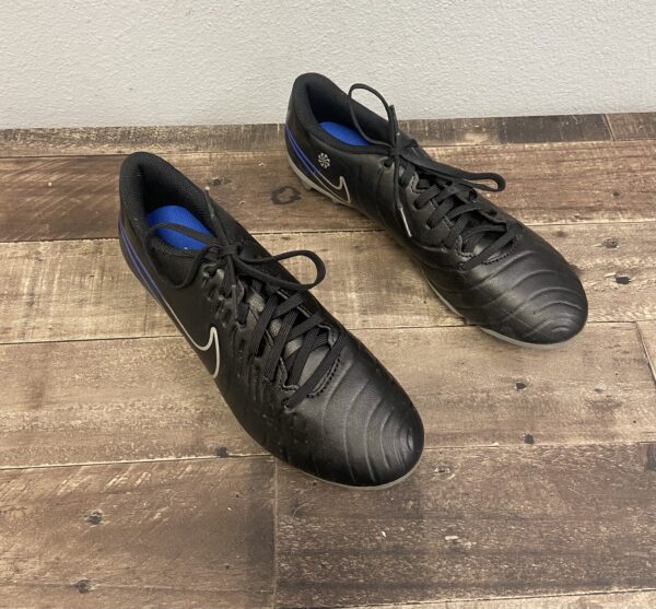 Nike Soccer Cleats size 7