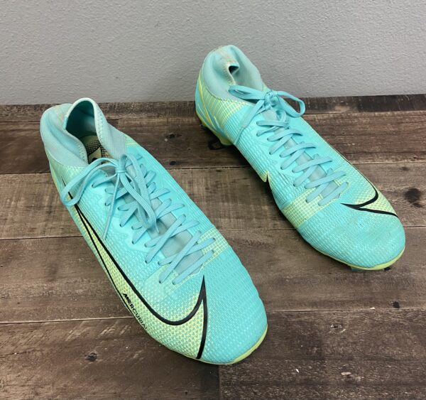 Nike Mercurial Soccer Cleats 10.5