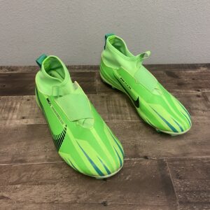Nike Zoom Soccer Cleats Size 5