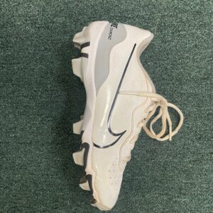 White Nike Diamond 6 1/2 kids