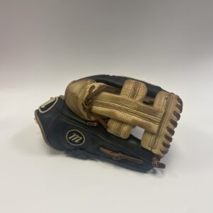 Marucci 11 in