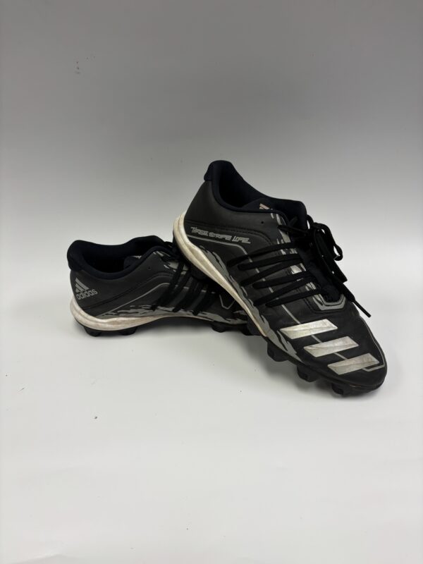 Adidas Three Stripe Life 5.5M