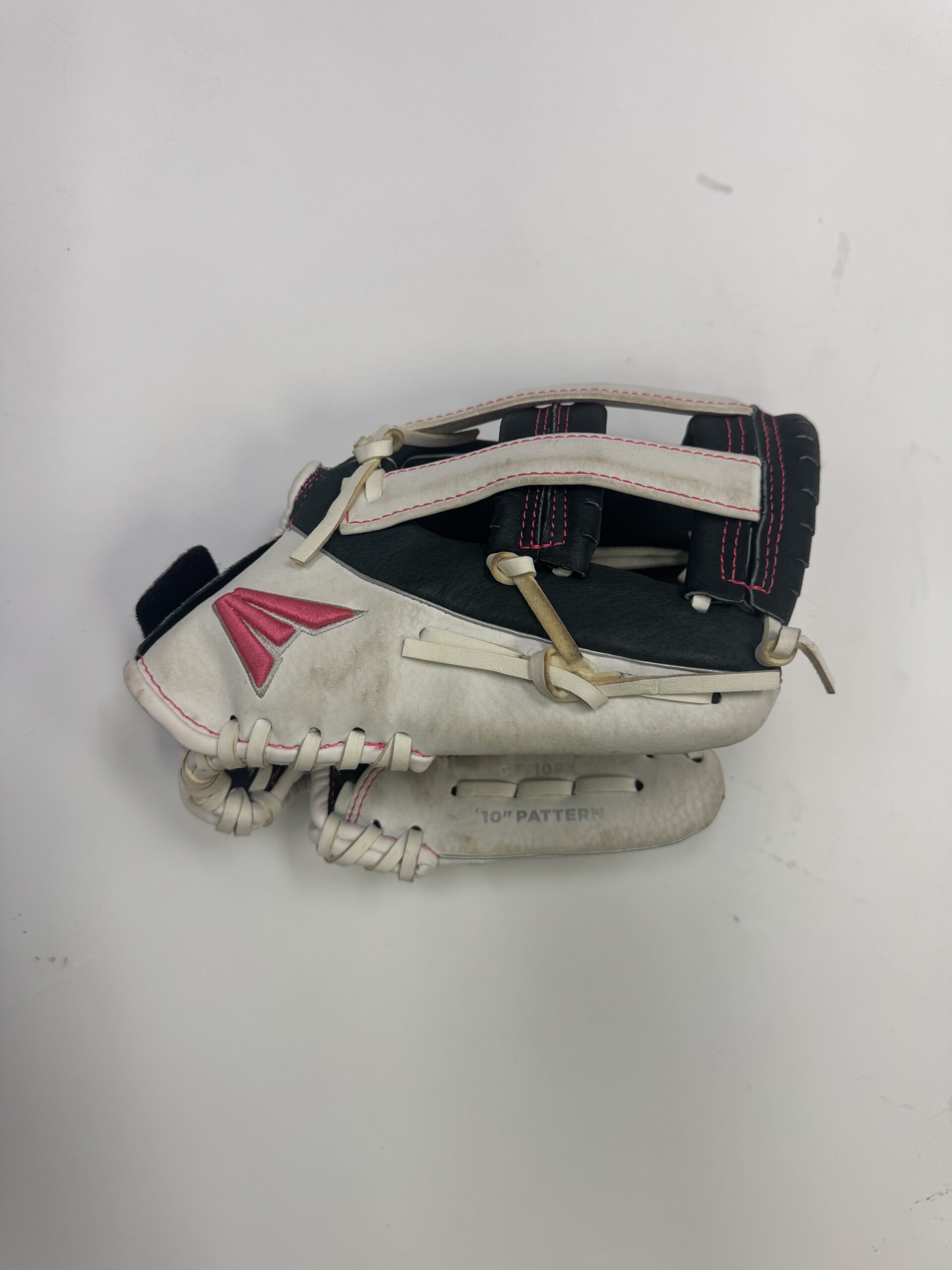Easton Glove